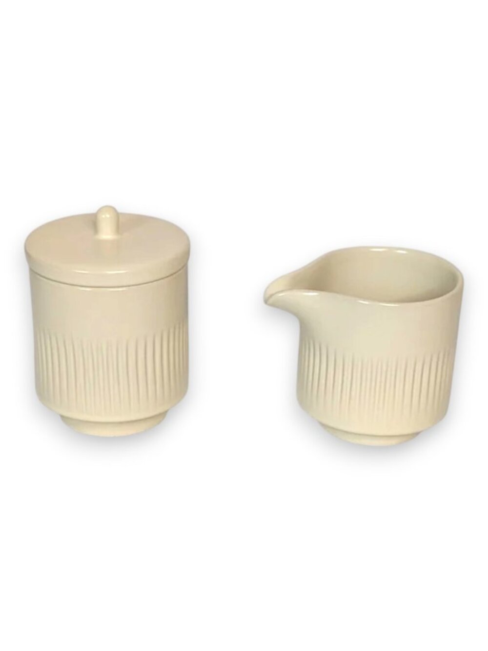 Citrine Everyday Collection Magenta Ribbed Ceramic Creamer & Sugar Jar Set NIB